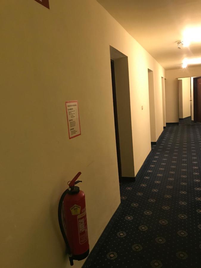 Asia Wok Gasthof イップス・アン・デア・ドナウ エクステリア 写真